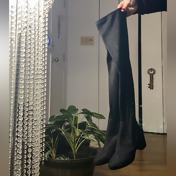 Steve Madden Shoes - Knee high velvet boots